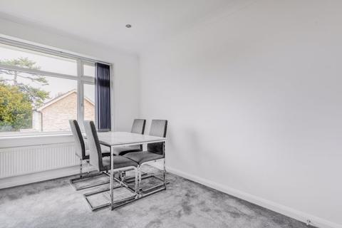 4 Roland Way, Worcester Park, KT4 7HF