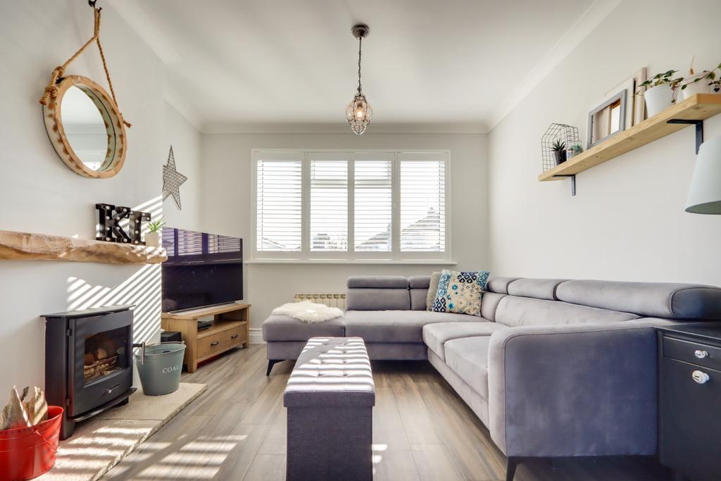 21 Seafield Avenue 3 bed semidetached house £879,000