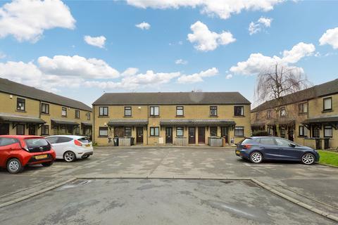 27 Churchfields, Bradford, BD2 3JN