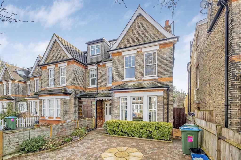 Ormonde Road, East Sheen, SW14 4 bed house for sale - £1,450,000