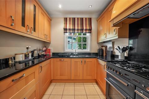 2 bedroom property for sale, Above Town, Dartmouth, Devon, TQ6