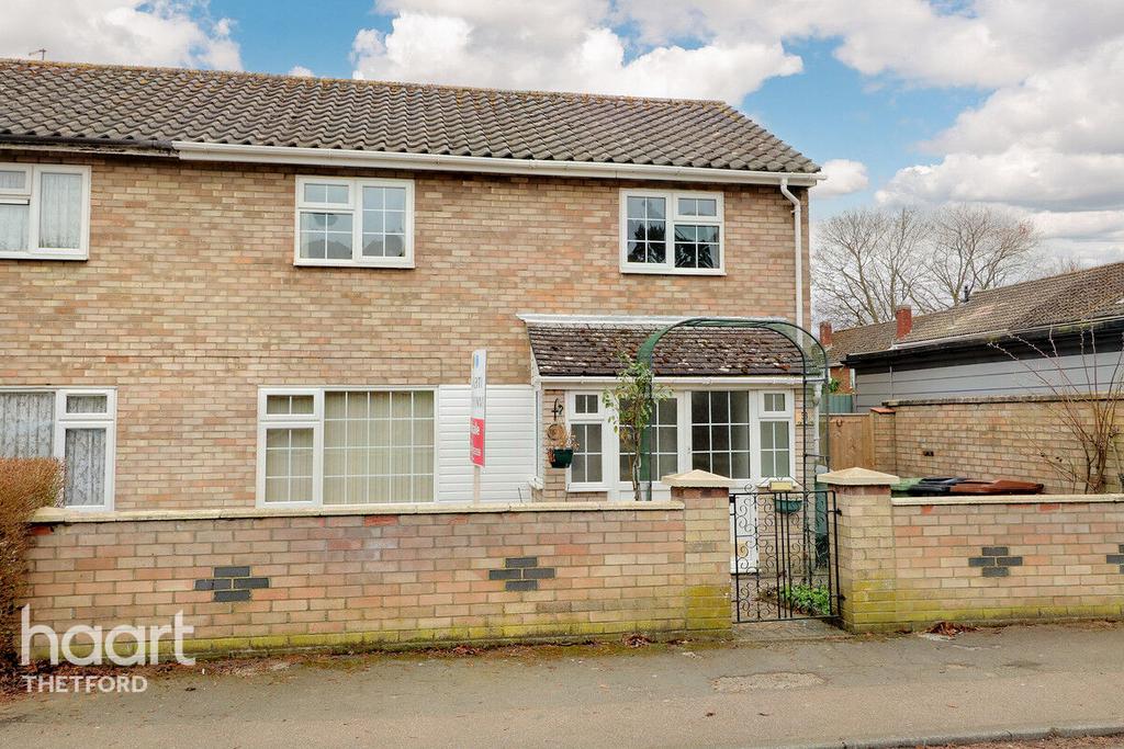 Bracken Road, Thetford 3 bed end of terrace house for sale £190,000