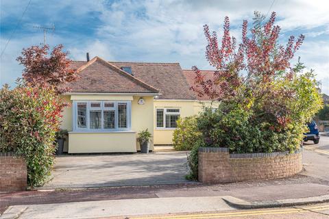 4 bedroom bungalow for sale, Hampton Gardens, Southend-on-Sea, Essex, SS2
