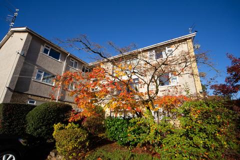 3 bedroom apartment to rent, Barbrook Close, Lisvane, Cardiff, CF14