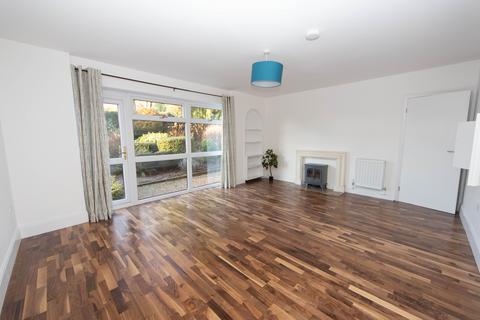 3 bedroom apartment to rent, Barbrook Close, Lisvane, Cardiff, CF14