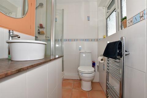 22 Upper Park Road, Belvedere, DA17 6EW