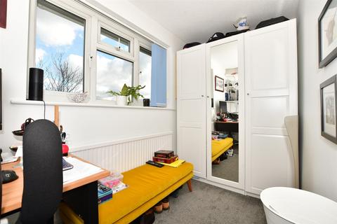 22 Upper Park Road, Belvedere, DA17 6EW
