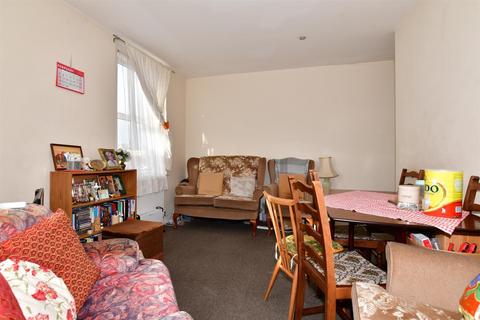 2 bedroom flat for sale, Cornwall Gardens, Cliftonville, Margate, Kent