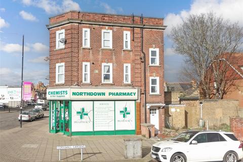 2 bedroom flat for sale, Cornwall Gardens, Cliftonville, Margate, Kent