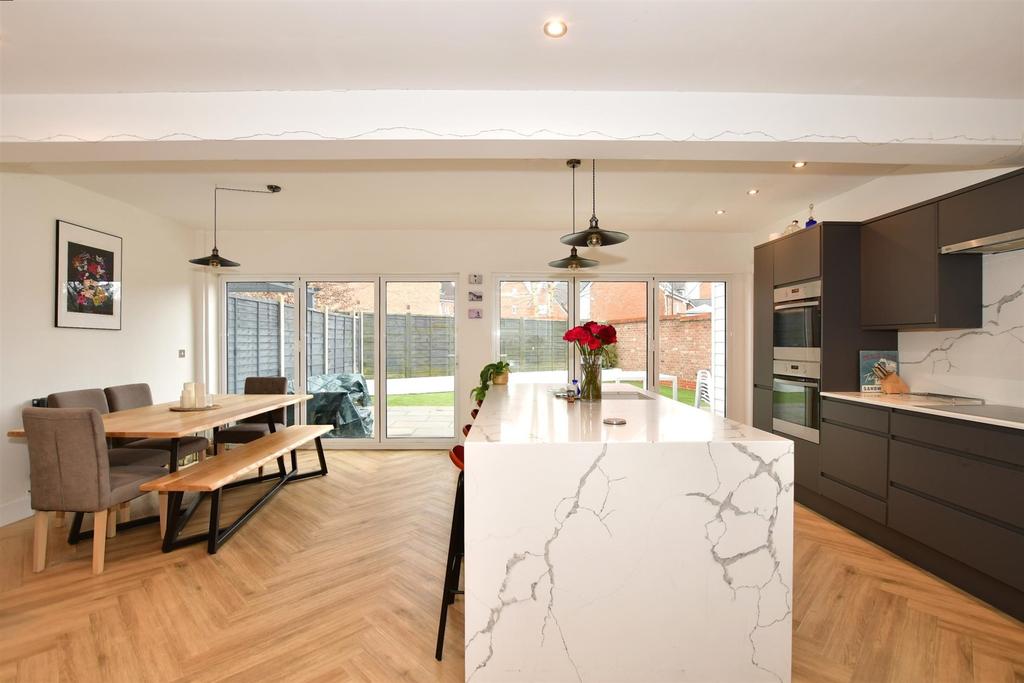 Kitchen/Diner/ Family Room