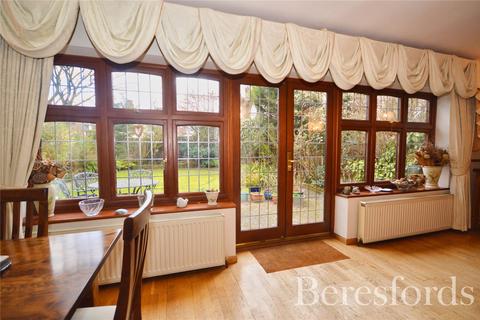 23 Brook Road, Romford, RM2 5QS