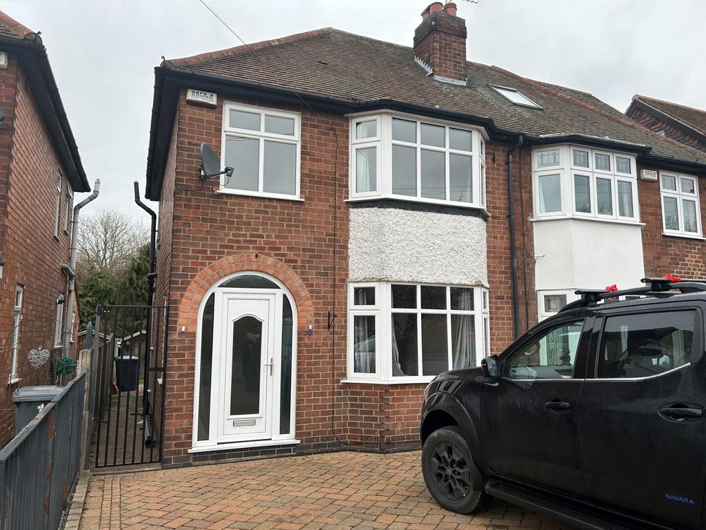 8 Ashworth Avenue, Ruddington, Nottingham 3 bed terraced house £1,195
