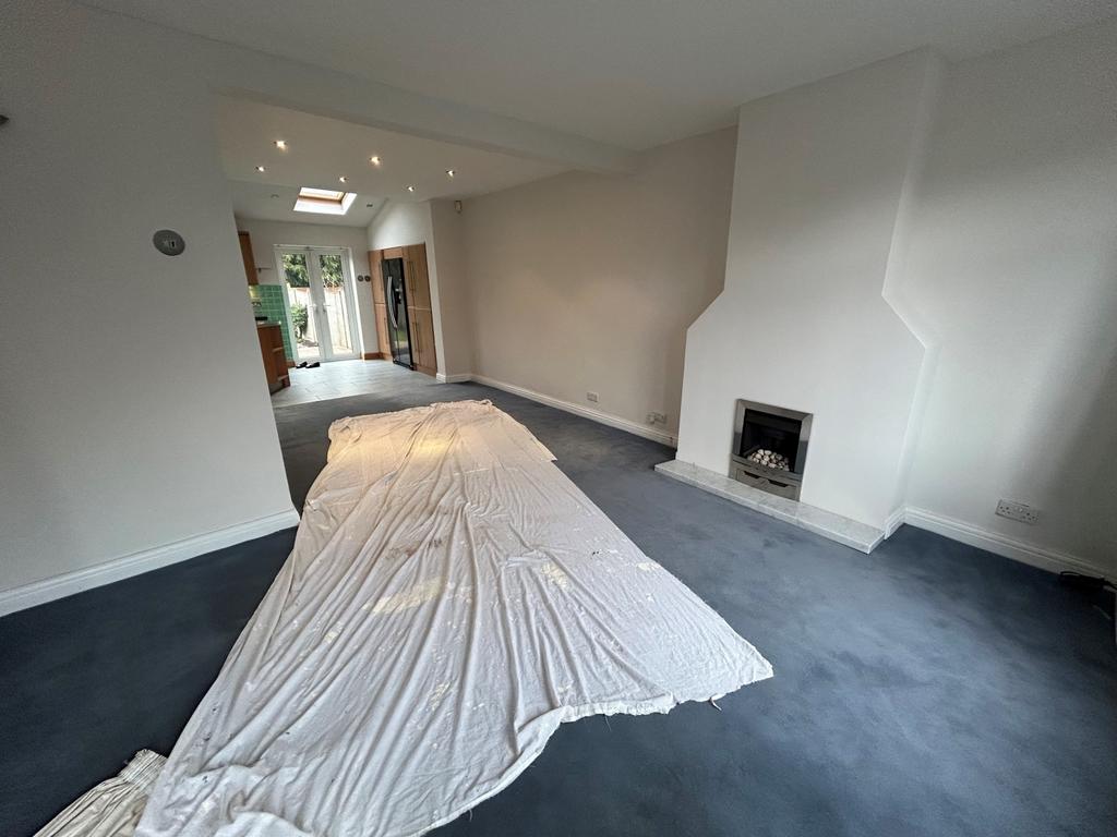 Lounge 2