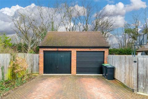 4 bedroom semi-detached house for sale - Mander Farm Road, Silsoe, Bedfordshire, MK45