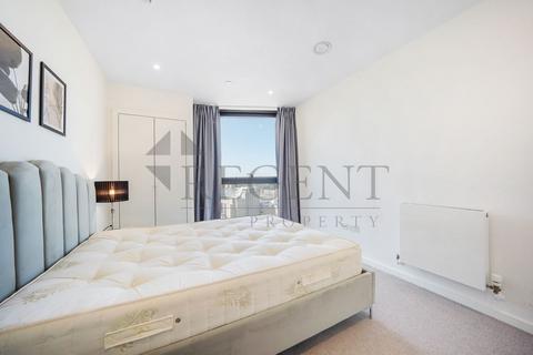 2 bedroom apartment to rent, Vetro Court, Salter Street, E14