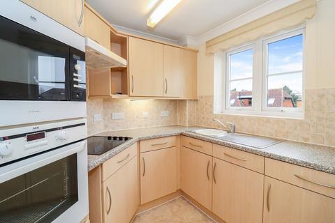 1 bedroom flat for sale - Pheasant Court, Holtsmere Close, Watford, WD25