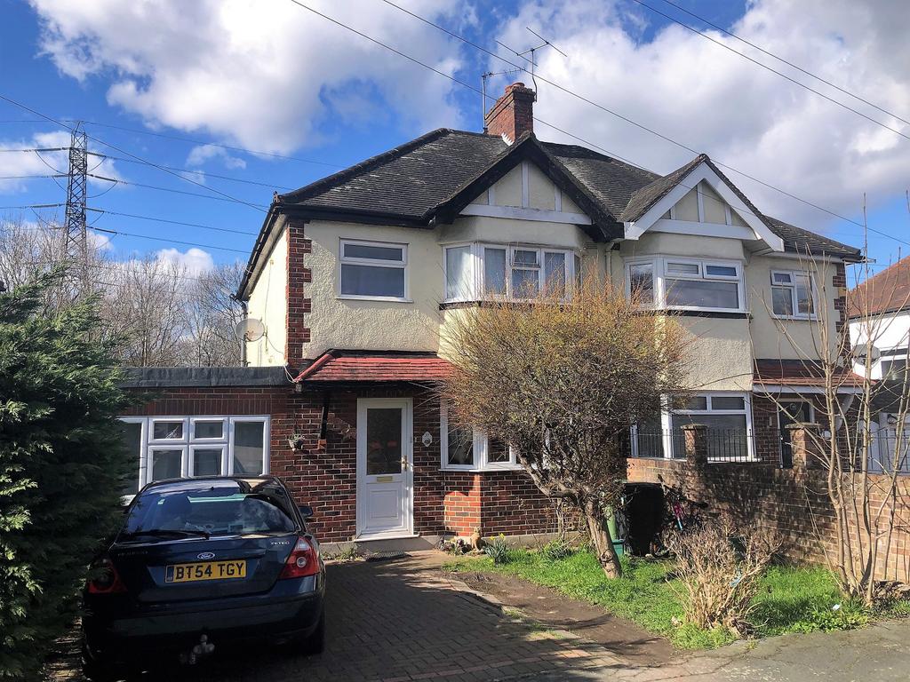 Derek Avenue, Epsom, Surrey. KT19 9HP 4 bed semidetached house for