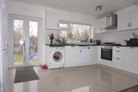 37 Derek Avenue, West Ewell, Epsom, KT19 9HP