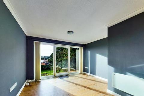 2 bedroom flat for sale, Cromer Road, Mundesley, NR11