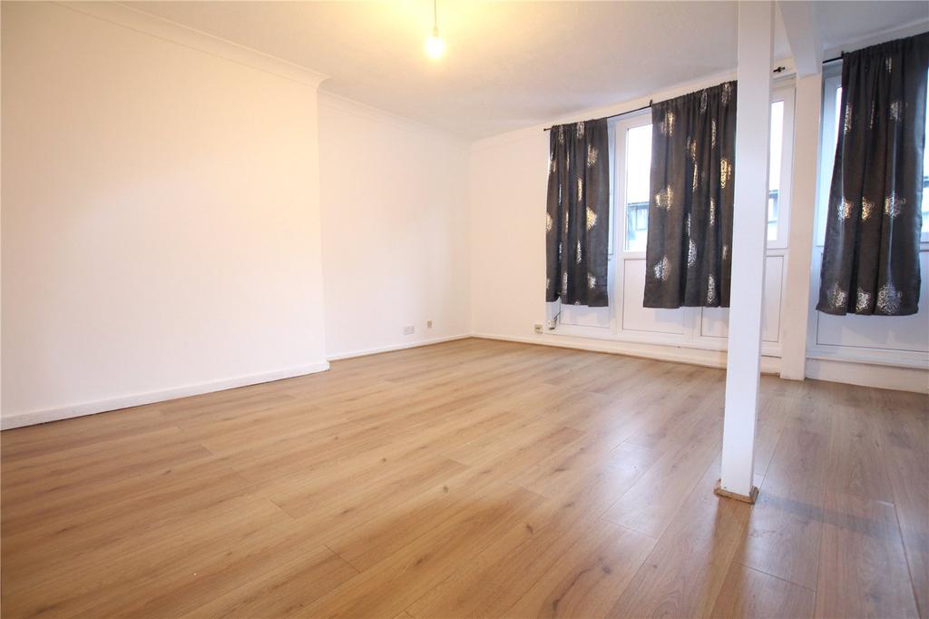 Downy House, London, E1 3 bed apartment - £2,400 pcm (£554 pw)