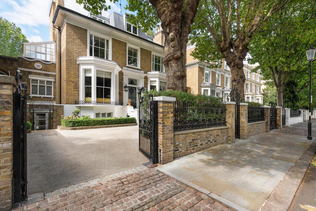 Holland Villas Road, Holland Park, London, W14 6 bed detached house for