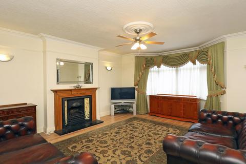 51 Swyncombe Avenue, London, W5 4DR