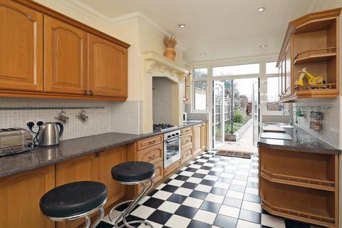 51 Swyncombe Avenue, London, W5 4DR