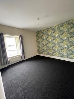 4 bedroom apartment to rent, High Street, Blaenau Ffestiniog LL41