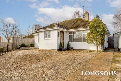 8 The Avenue, Necton, Swaffham, PE37 8EP