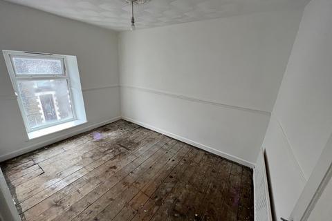 17 Graig Street, Pontygwaith, Ferndale, CF43 3LY