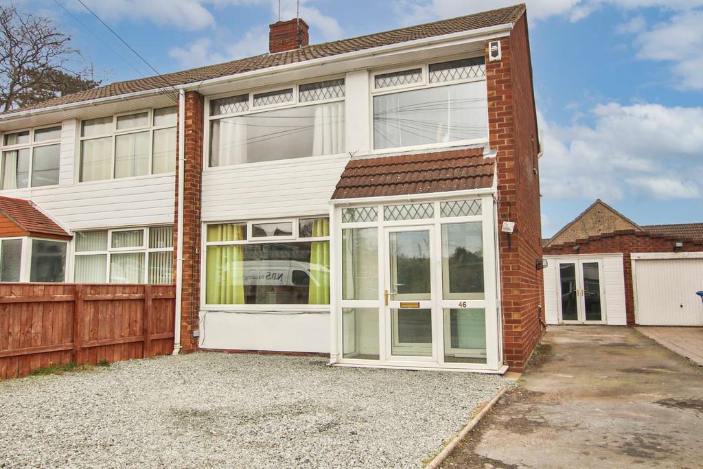 Langdale Crescent, Cottingham, HU16 5DL 3 bed semidetached house £