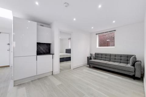 undefined, London Road, London
