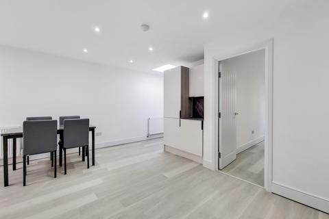 undefined, London Road, London