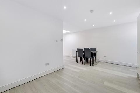 undefined, London Road, London