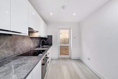 undefined, London Road, London