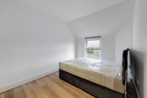 undefined, London Road, London