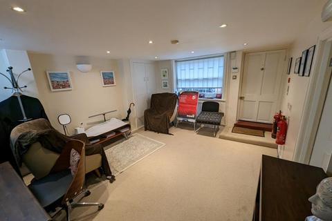 Office to rent, The Annex- 3, Bury House, 1 Bury Street, Guildford, GU2 4AW