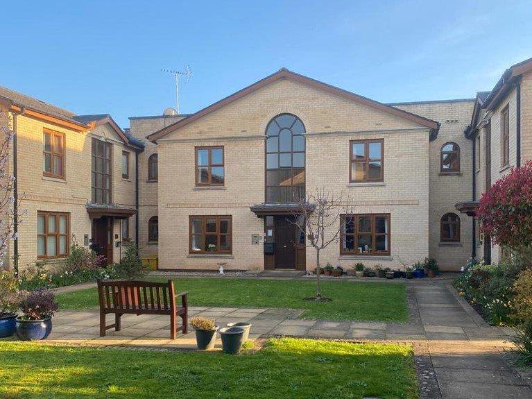 Parsonage Court, Hull, Taunton, Somerset, TA1 2 bed flat for