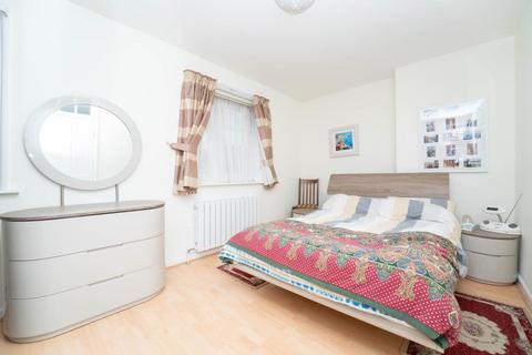 11 Hillyard Road, London, W7 1BH