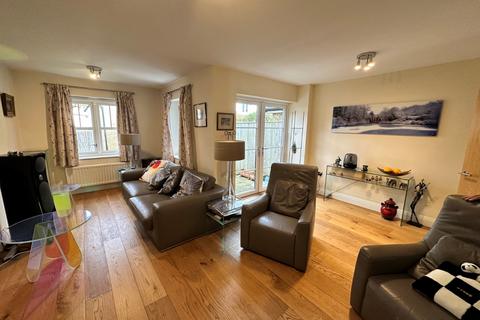 7 Elizabeth Place, Eton Wick, Windsor, SL4 6LP