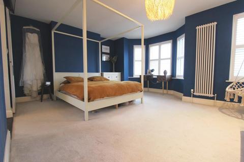 3 Dover Road, Walmer, Deal, CT14 7HR