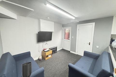 3 bedroom house to rent, Lumley Street, Leeds