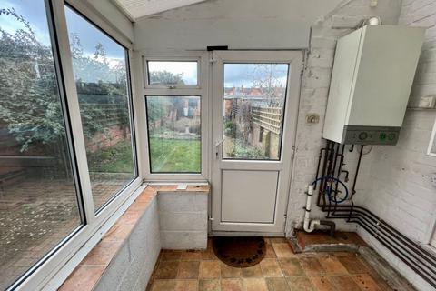 66 Barry Road, Northampton, NN1 5JS