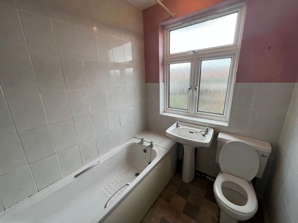 Family bathroom