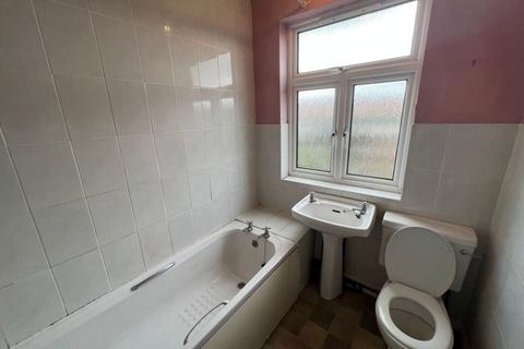 66 Barry Road, Northampton, NN1 5JS