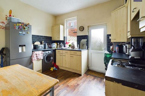 2 bedroom terraced house for sale - Lyncroft Crescent, Blackpool, FY3