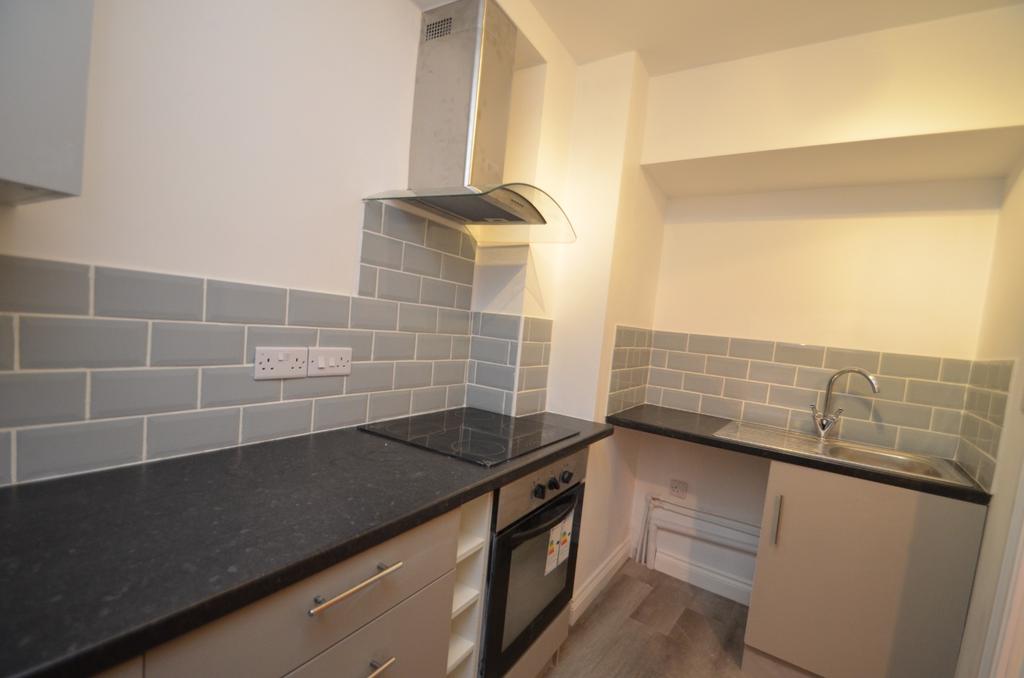 Flat 4, 10 Oxford Road, Malvern, Worcestershire, WR14 2JD 1 bed