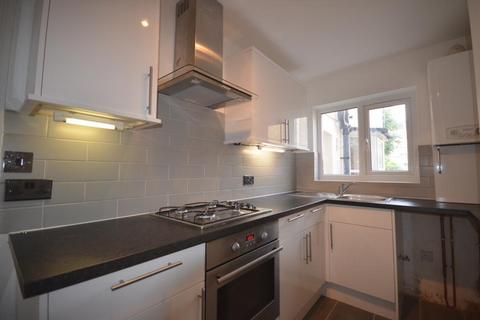 1 bedroom flat to rent, Brayards Road, Peckham, SE15