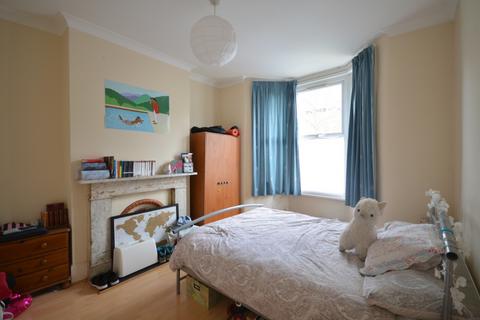 4 bedroom house to rent, Ansdell Road, Peckham, SE15