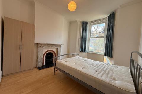 4 bedroom house to rent, Ansdell Road, Peckham, SE15